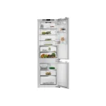 Blomberg 22-inch 8.0 cu. ft. Bottom Freezer Refrigerator (BRFB1052FFBI2) - Image 2